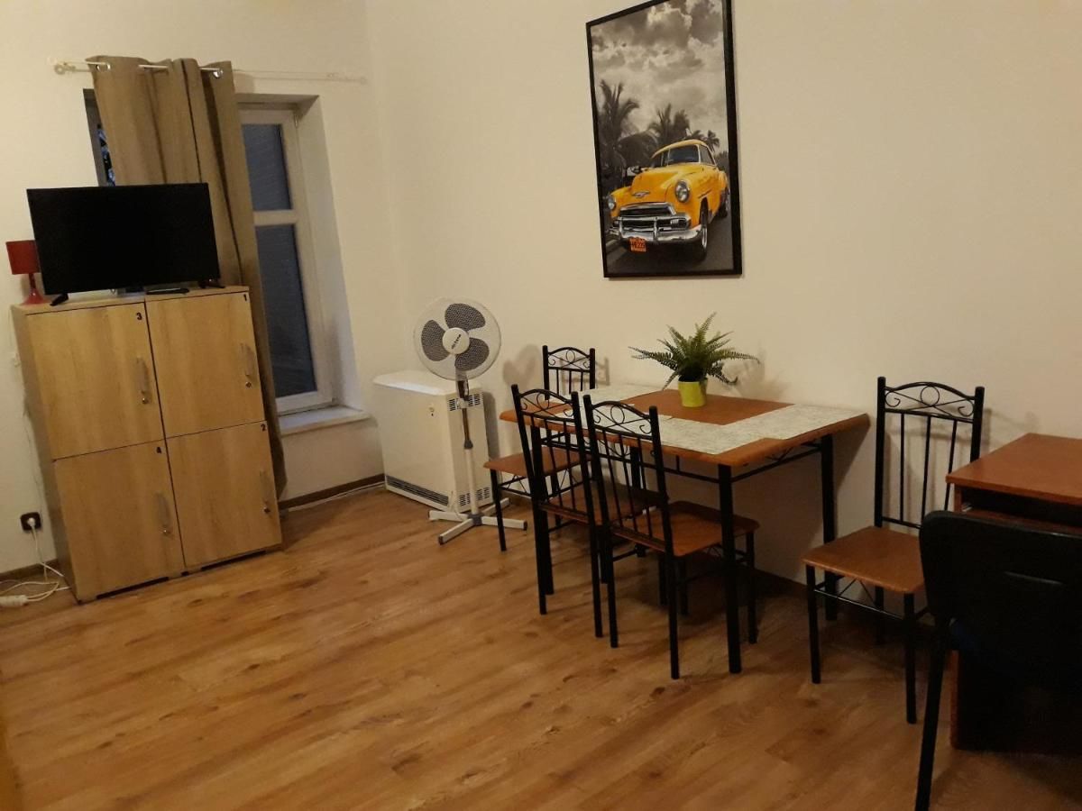 Хостелы Hostel Gliwice Centrum Гливице